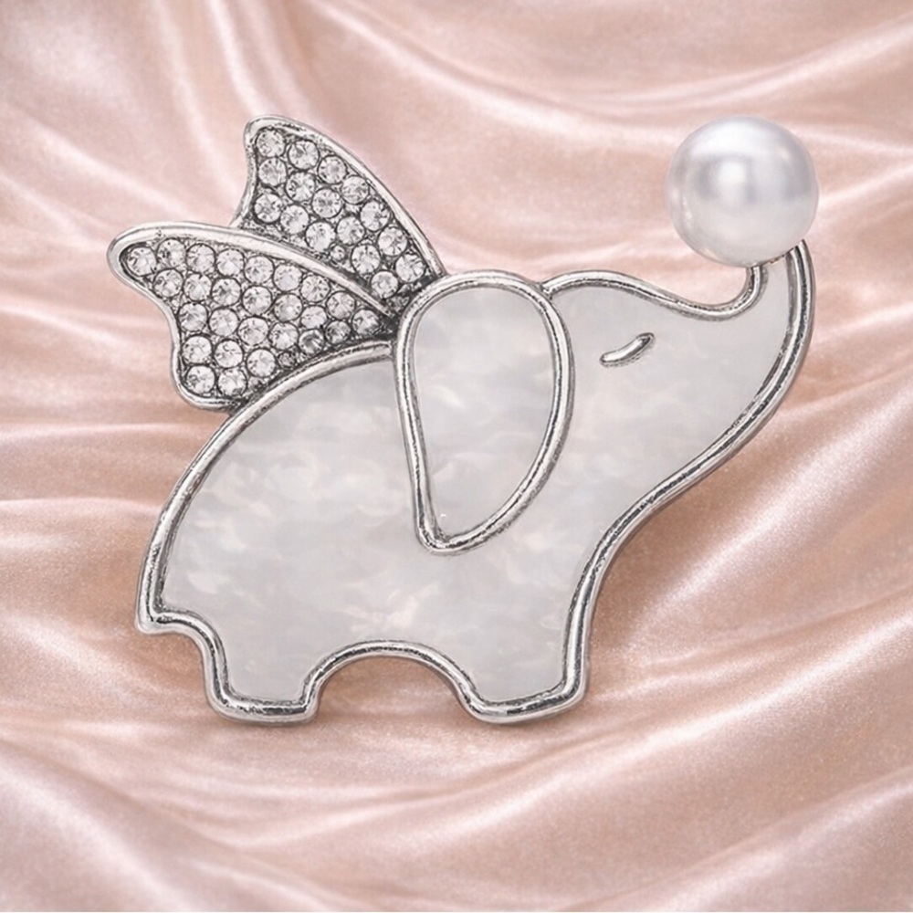 Pearl Elephant Silver Crystal Brooch